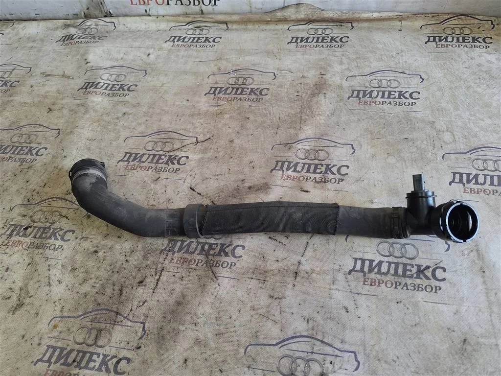 патрубок радиатора VW Passat (B6) 2005-2010 - -