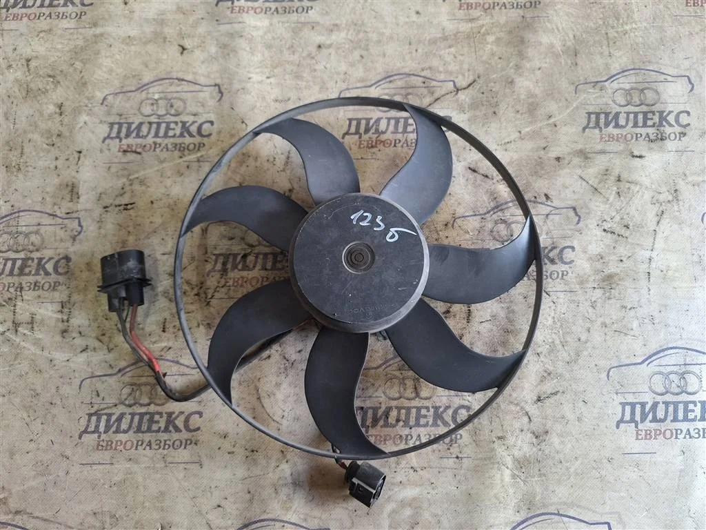 вентилятор радиатора VW Passat (B6) 2005-2010 - -