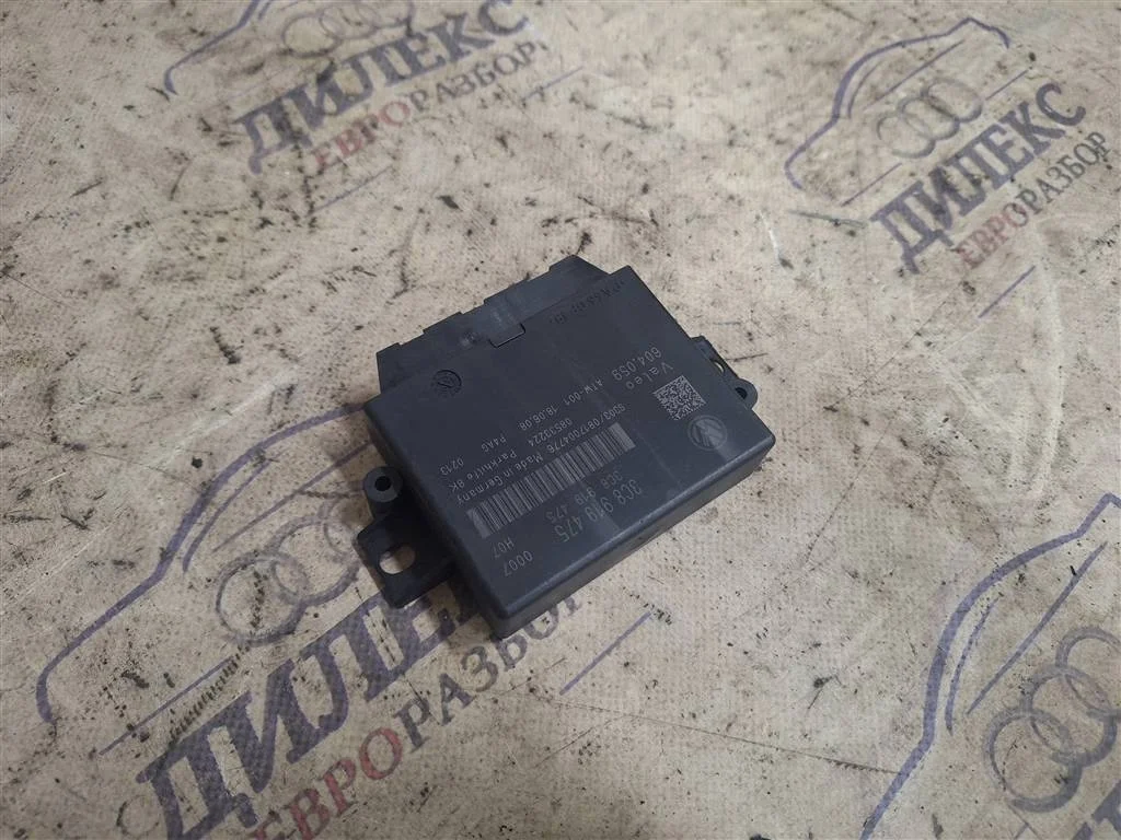 блок управления парктроником VW Passat (B6) 2005-2010 - -