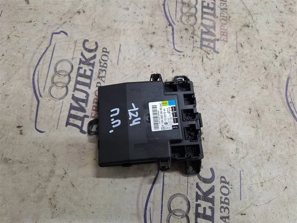 блок комфорта Mercedes Benz M-Class ML 300 CDI 4MATIC - -
