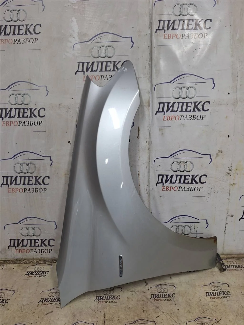 крыло Mercedes Benz M-Class ML 300 CDI 4MATIC R F