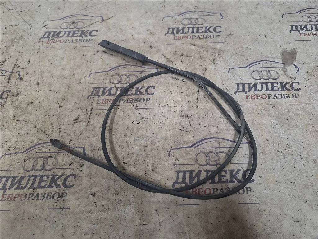 трос открывания капота Mercedes Benz M-Class ML 300 CDI 4MATIC - -
