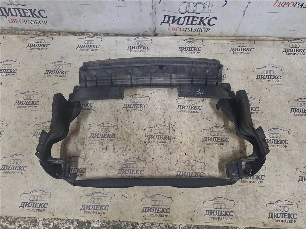 воздуховод радиатора Mercedes Benz M-Class ML 300 CDI 4MATIC - -