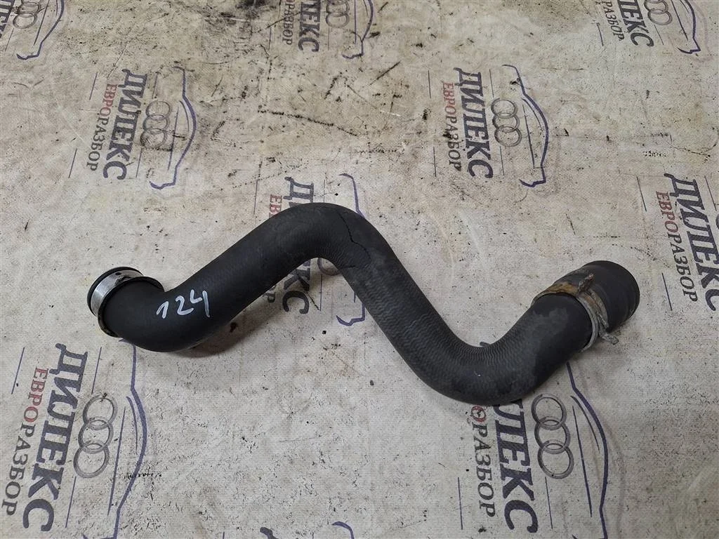 патрубок радиатора Mercedes Benz M-Class ML 300 CDI 4MATIC - -