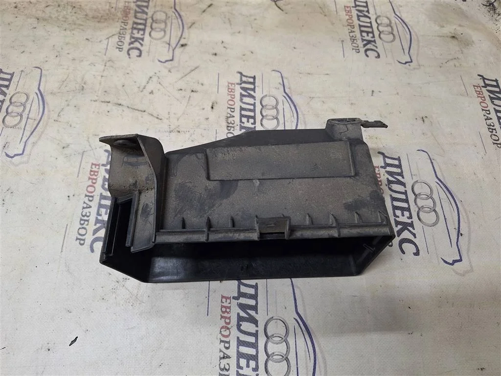 кронштейн (сопут. товар) Mercedes Benz M-Class ML 300 CDI 4MATIC - -