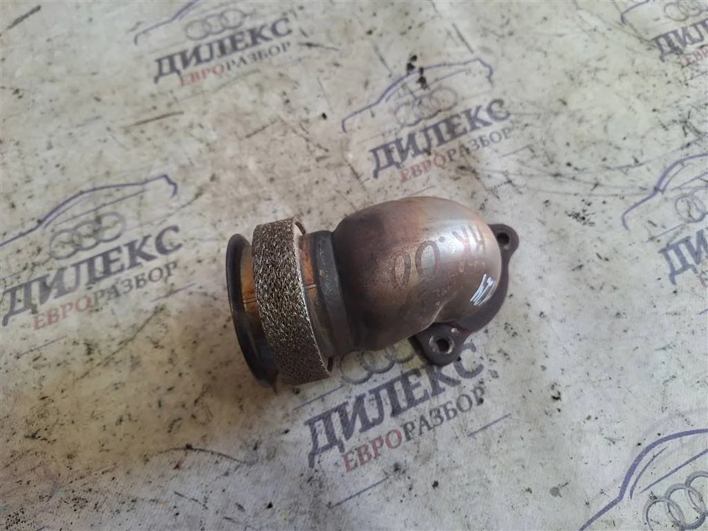 приемная труба глушителя Mercedes Benz M-Class ML 300 CDI 4MATIC - -