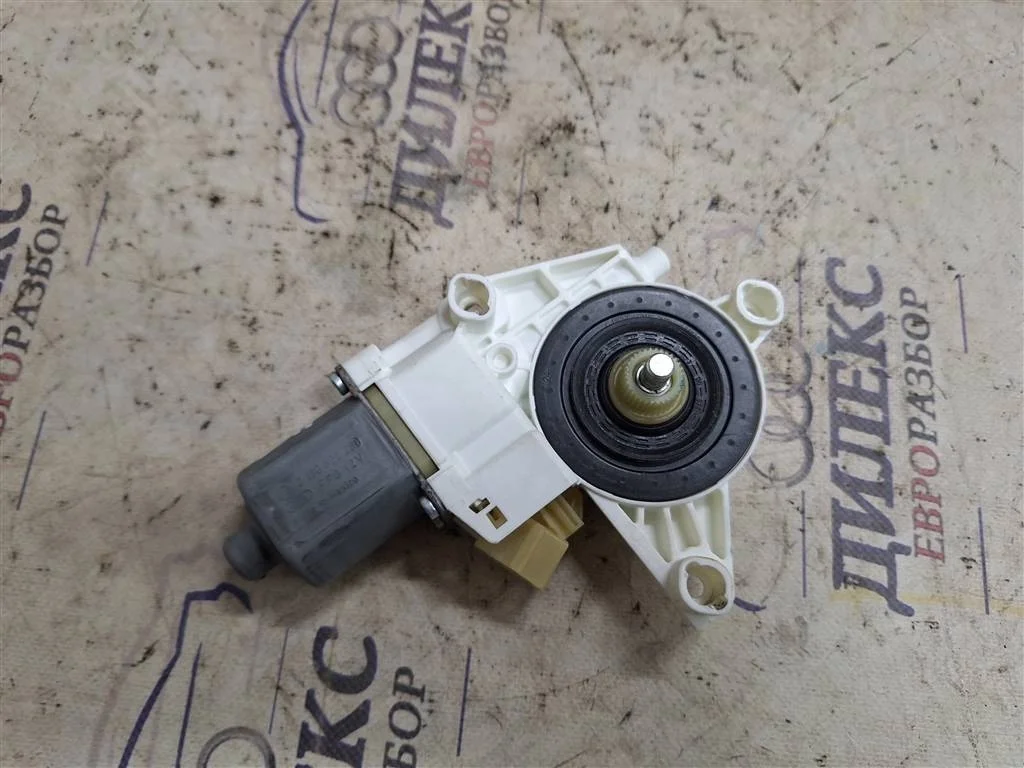 моторчик стеклоподъемника Mercedes Benz M-Class ML 300 CDI 4MATIC R R