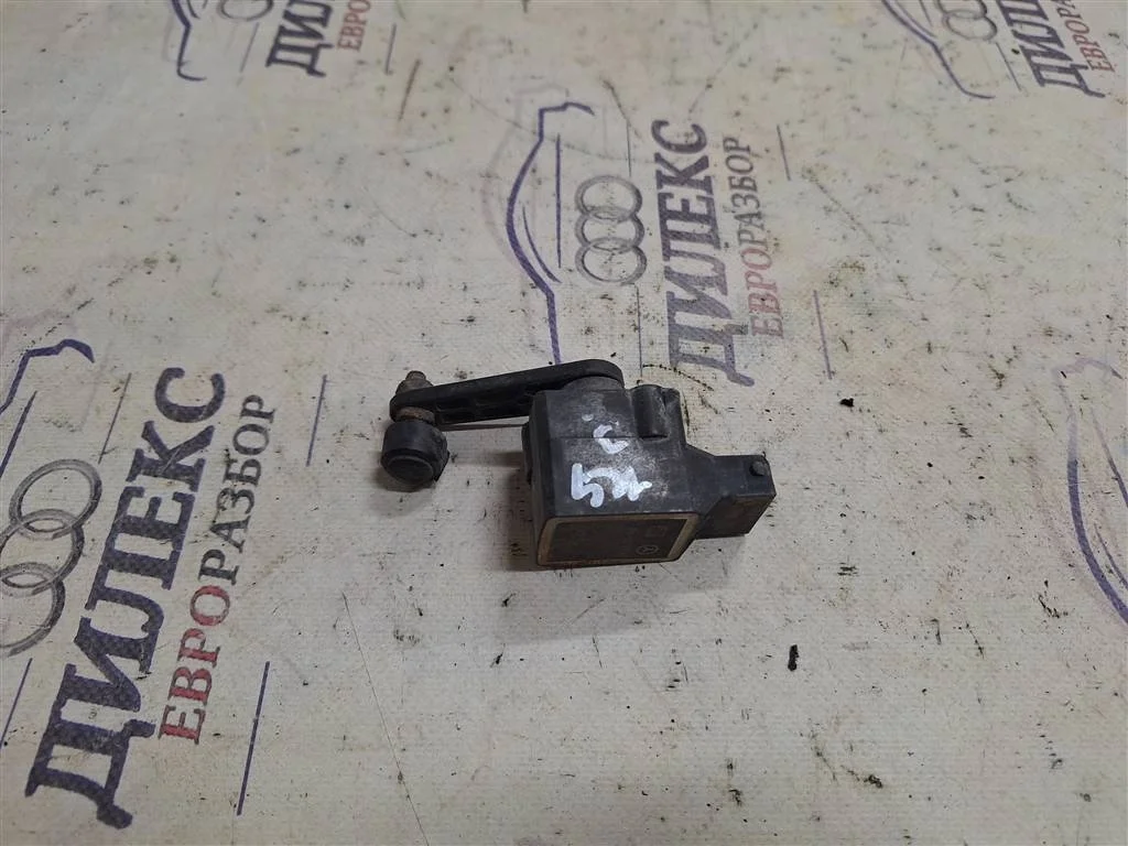 датчик регулировки дорож. просвета Mercedes Benz M-Class ML 300 CDI 4MATIC - -