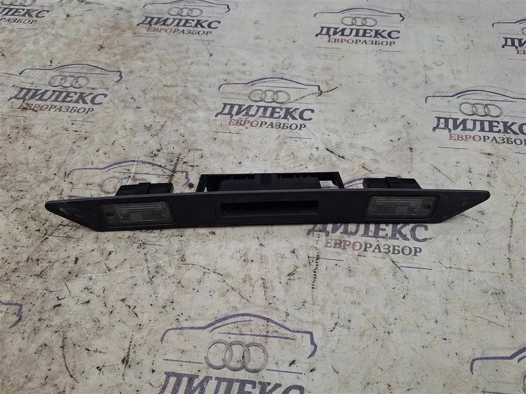 накладка двери багажника Audi A3 [8P1] 2003-2013 - -