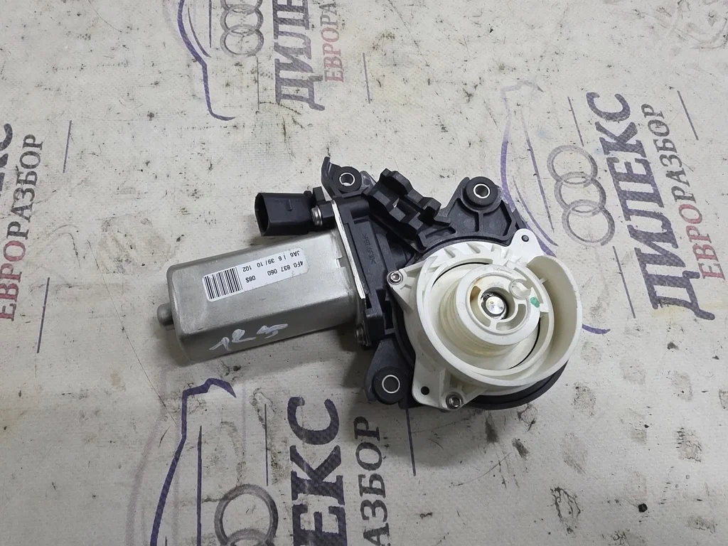 доводчик двери Audi A8 [4H] 2010> - -