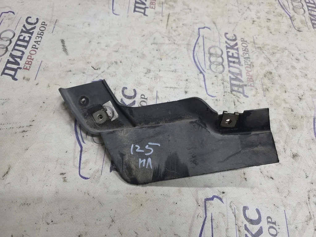 брызговик Audi A8 [4H] 2010> L F