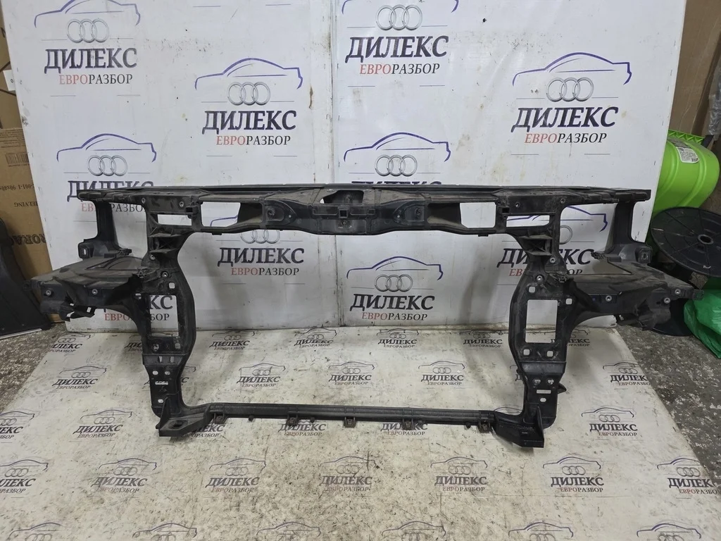 панель Audi A8 [4H] 2010> - F