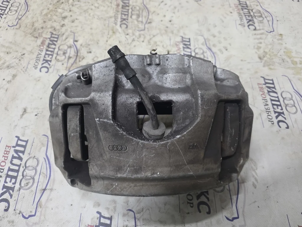 суппорт Audi A8 [4H] 2010> L F