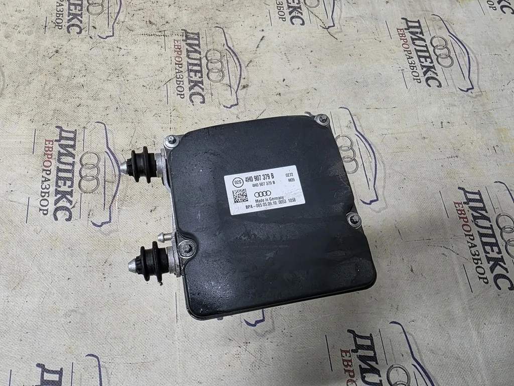 блок abs (насос) Audi A8 [4H] 2010> - -