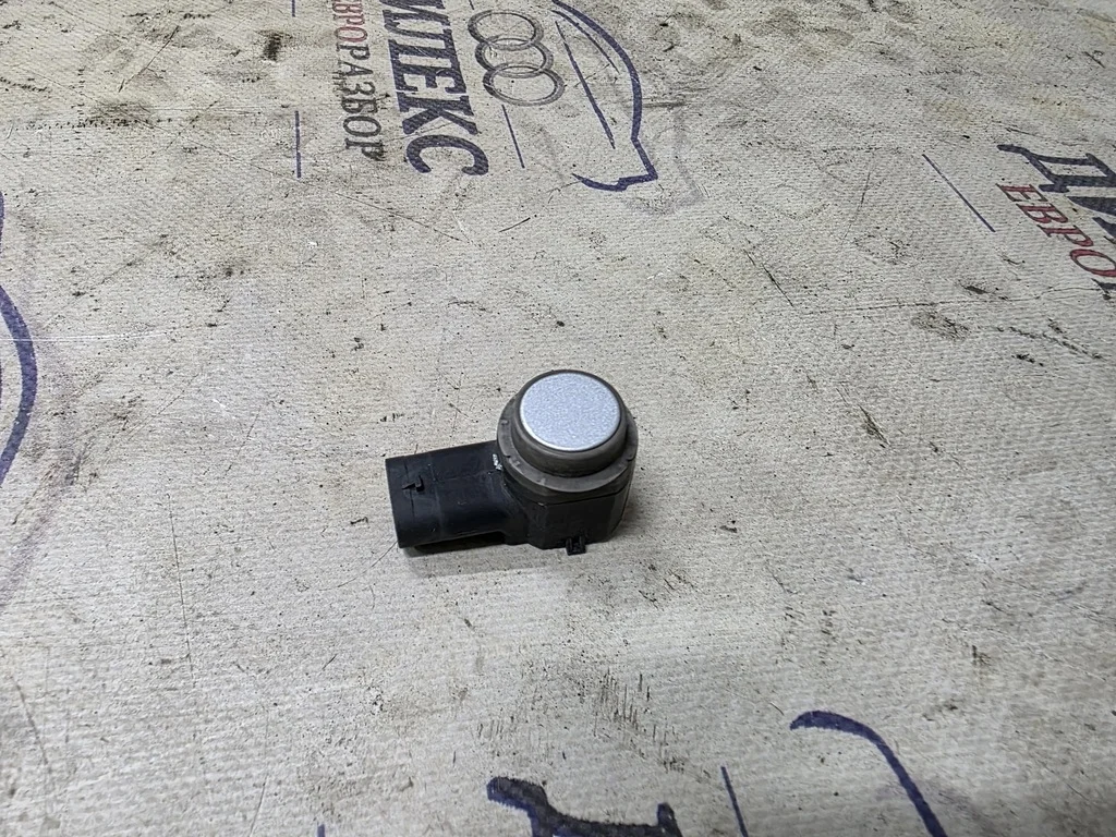 датчик парковки Audi A8 [4H] 2010> - -