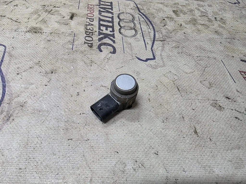 датчик парковки Audi A8 [4H] 2010> - -