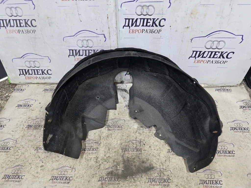 подкрылок Audi A8 [4H] 2010> R R