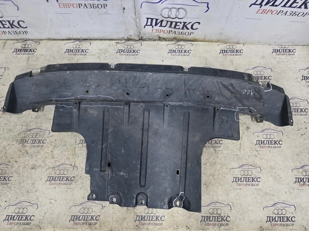 защита двигателя Audi Q7 2005-2015 - -