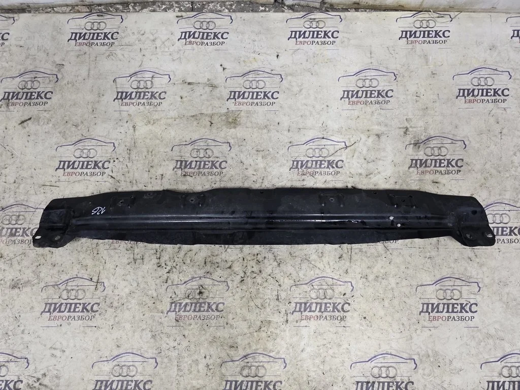 балка подрадиаторная Audi Q7 2005-2015 - -