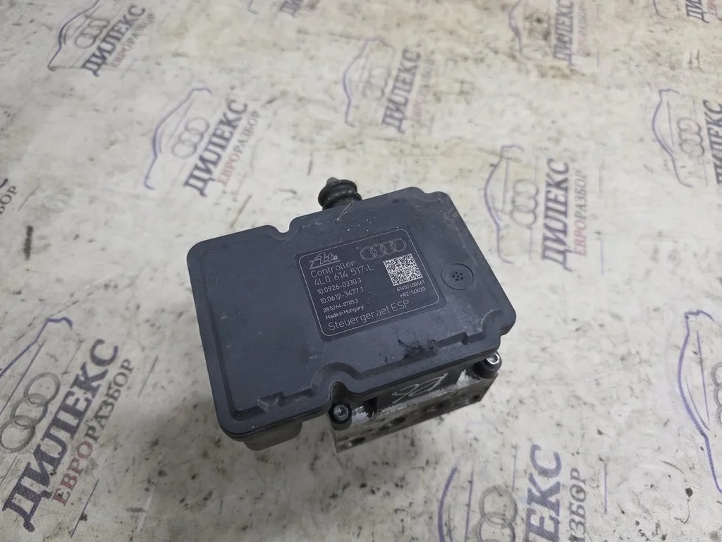 блок abs (насос) Audi Q7 2005-2015 - -