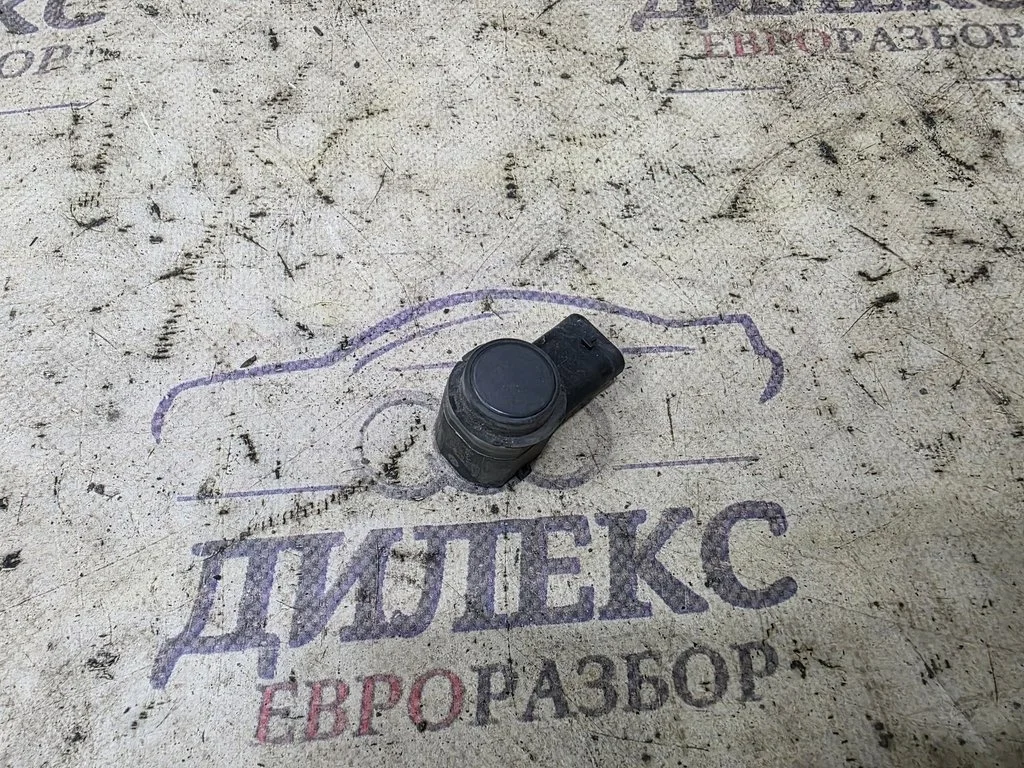 датчик парковки Audi Q7 2005-2015 - -