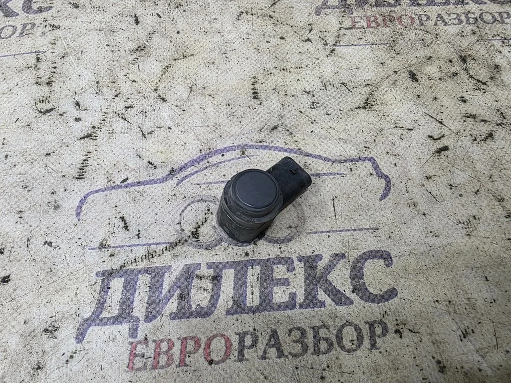 датчик парковки Audi Q7 2005-2015 - -