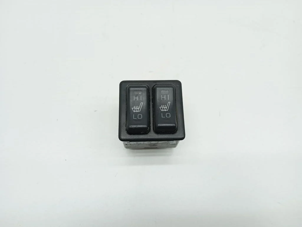 Кнопка обогрева сидений Mitsubishi Lancer 9 CS