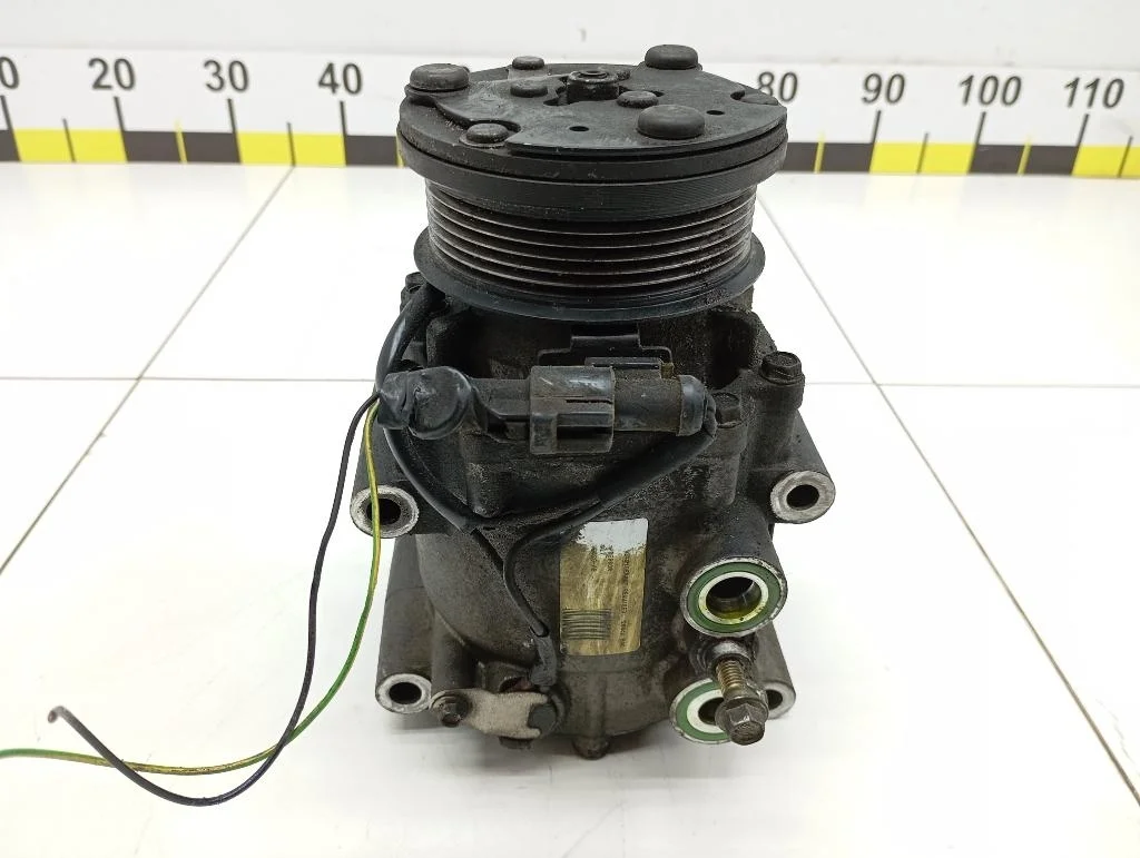 Компрессор кондиционера Ford Focus 1