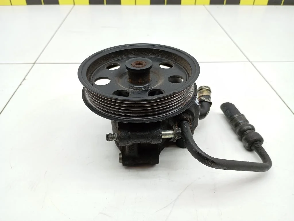 Насос гидроусилителя Ford Focus 1