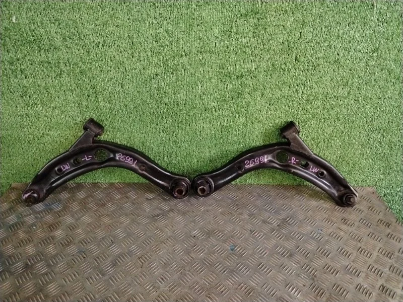 Рычаг подвески Mazda Mpv 2004 LC6234300C LW, передний правый