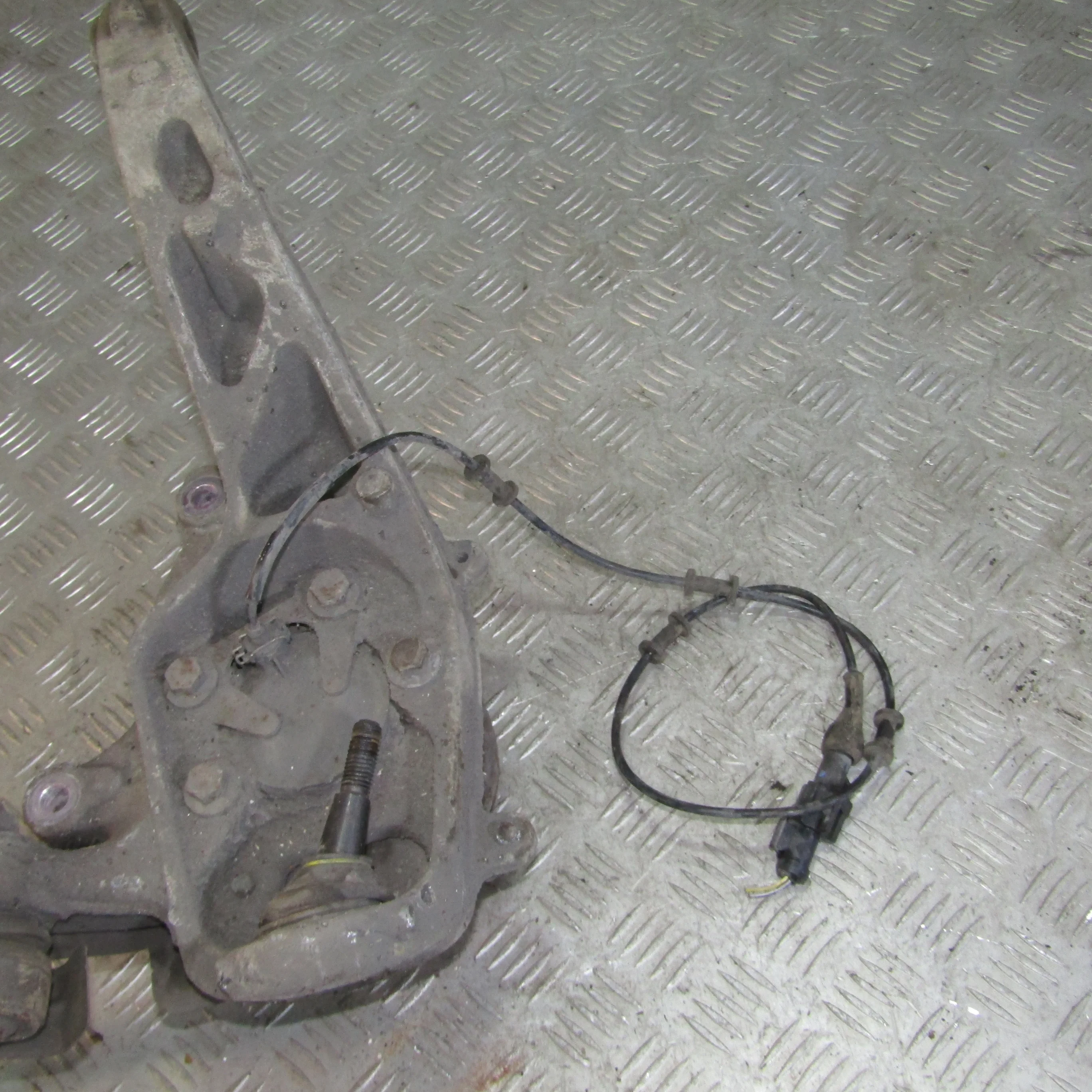 Датчик ABS передний JAGUAR XF