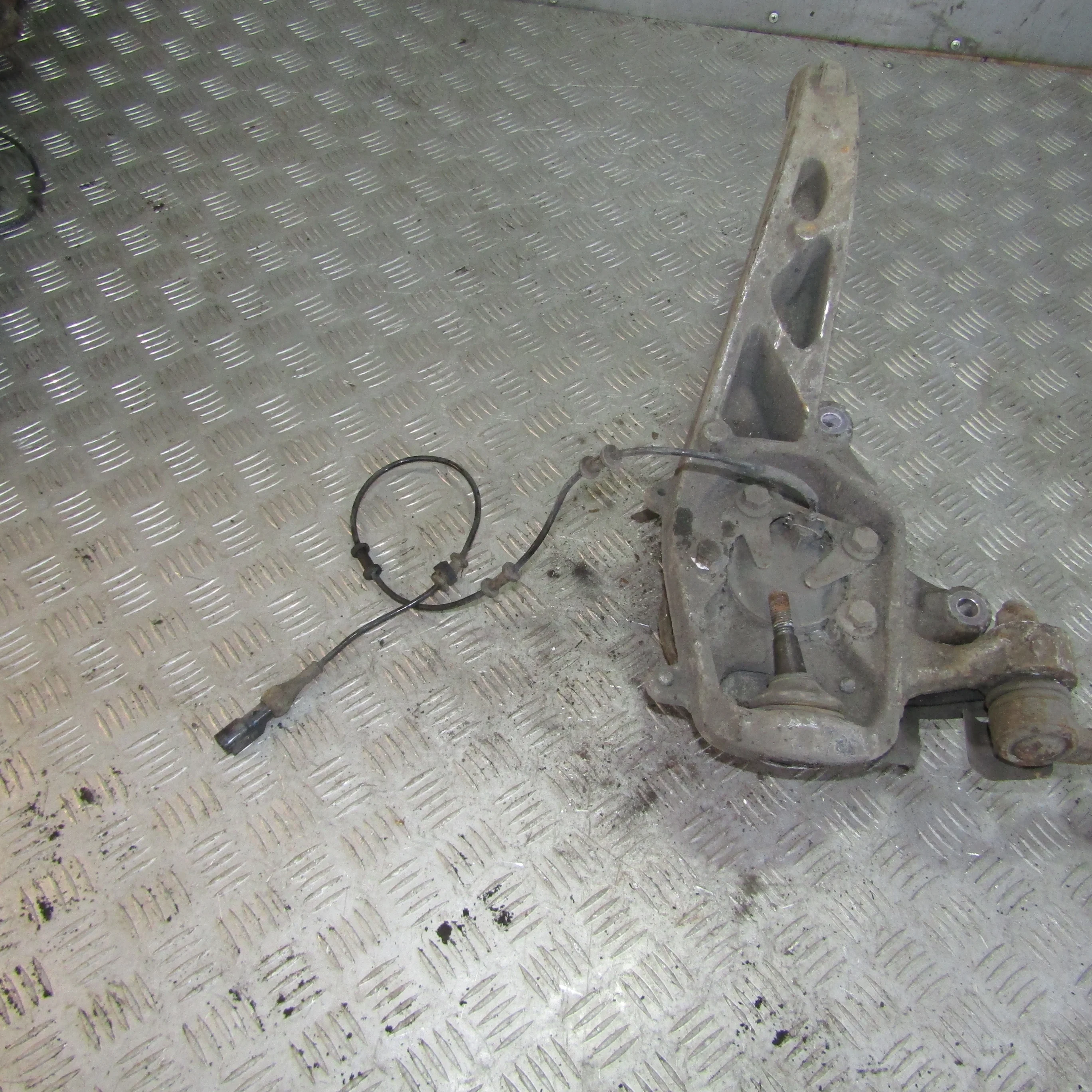 Датчик ABS передний JAGUAR XF I (2007—2011)