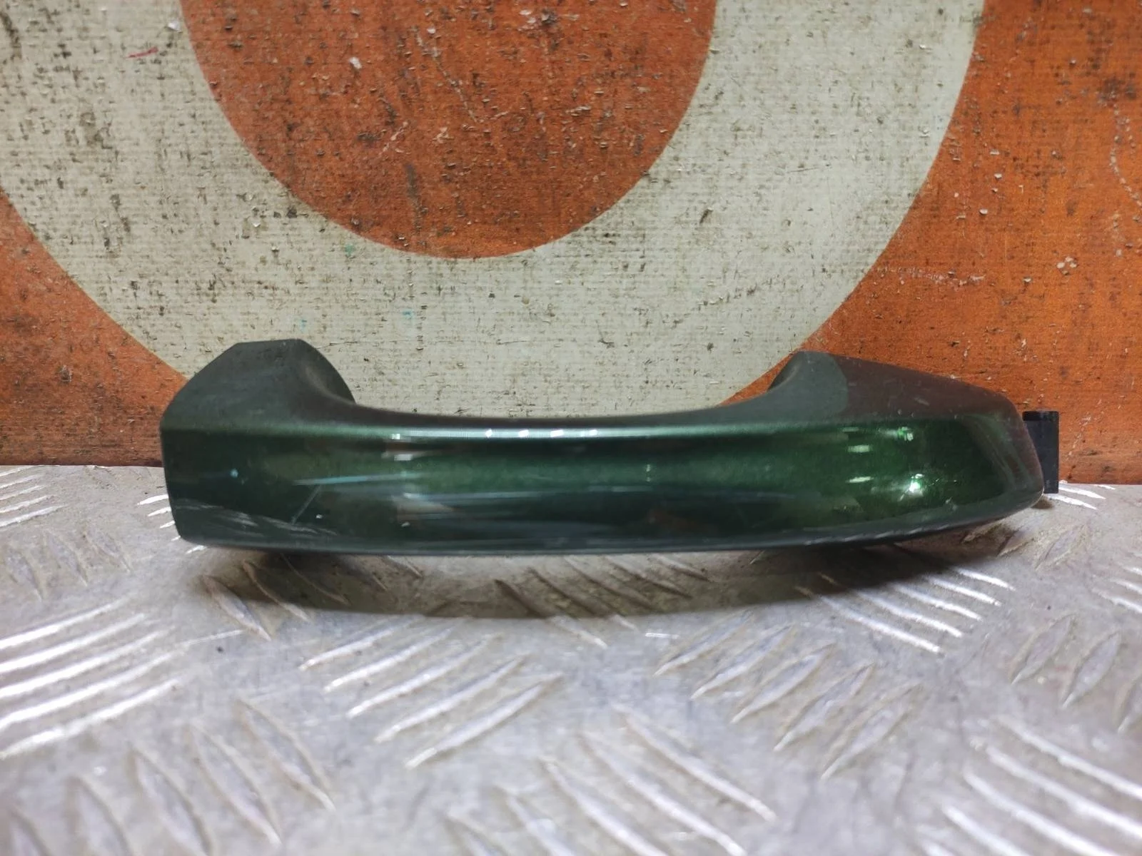 Ручка двери внешняя Skoda Octavia 2013-2020 A7 (5E)