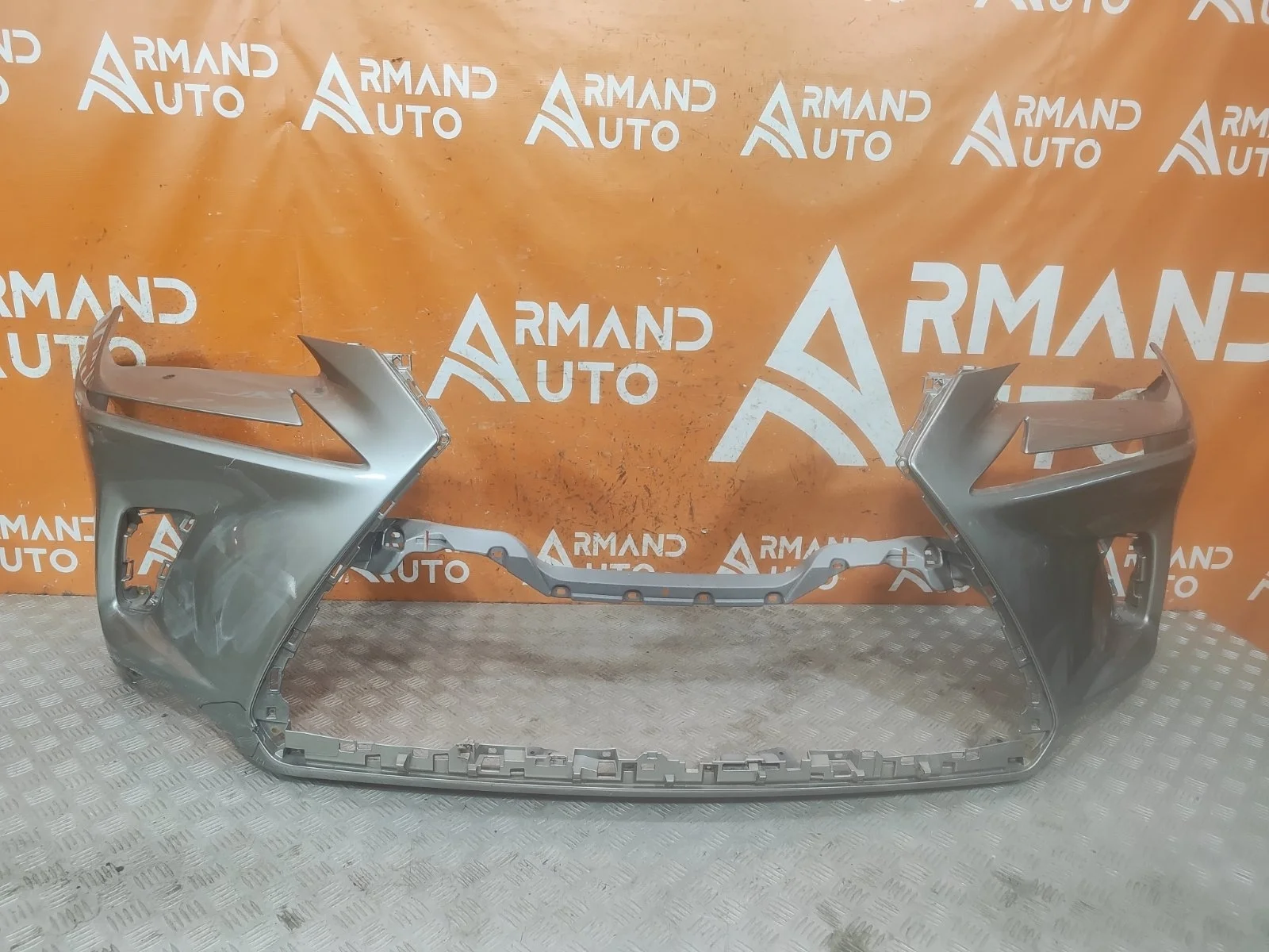 Бампер Lexus NX 2017-2021