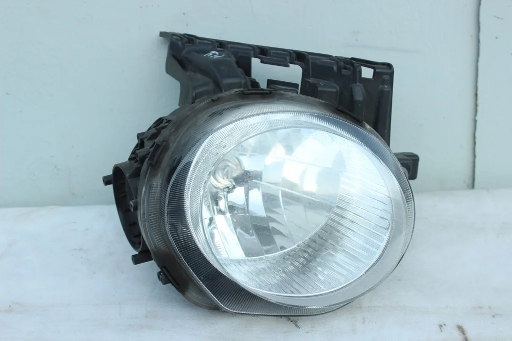 Фара правая Nissan Juke 2011-2014