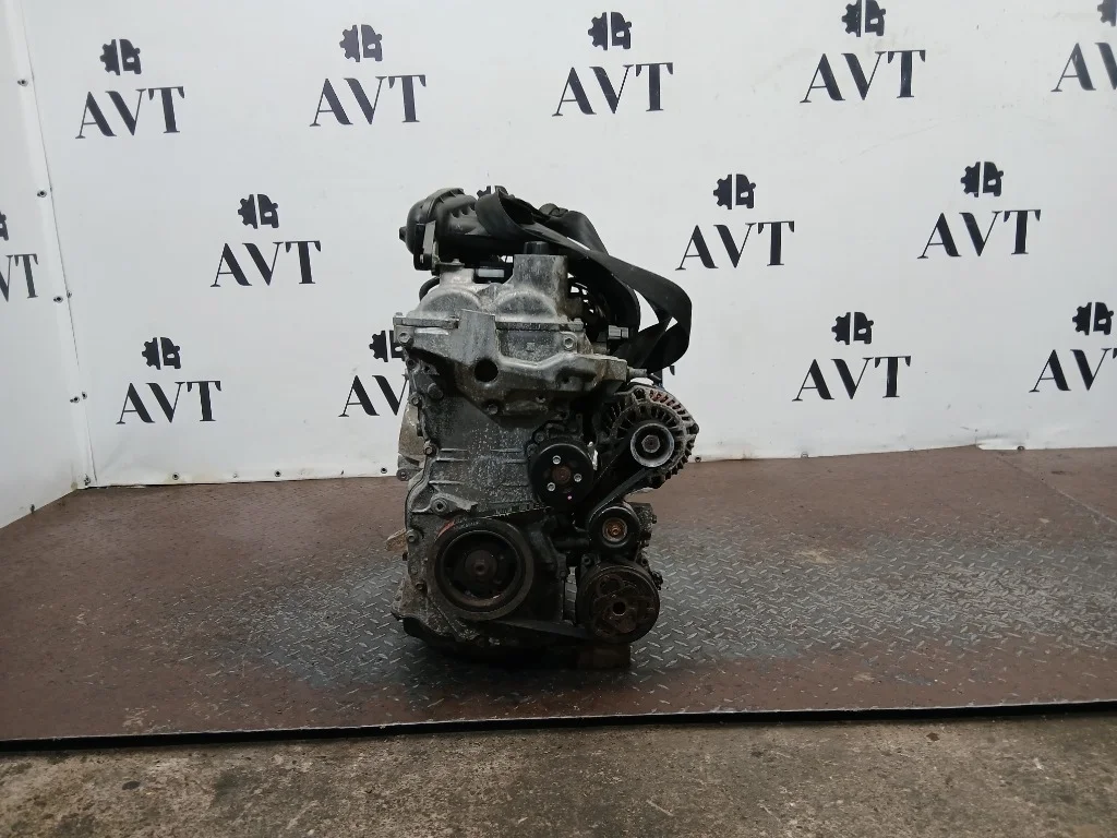 Двигатель Nissan Note HR16DE