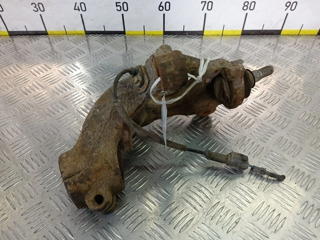 Кулак передний правый FORD Transit VIII (2013—202