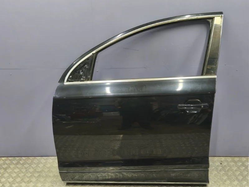 Дверь передняя левая Audi q7 2008 4L0831051A 4LB BHK