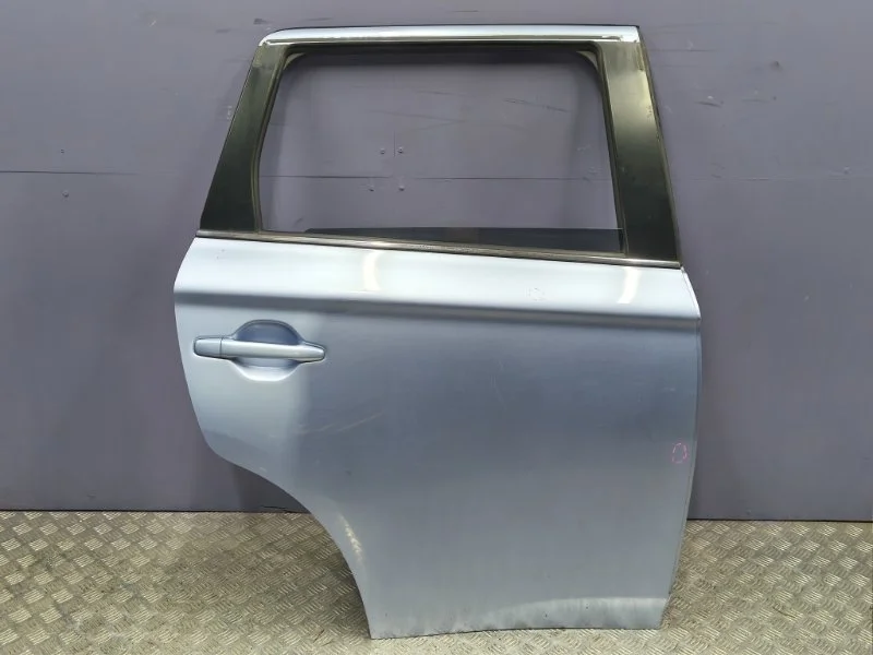 Дверь задняя правая Mitsubishi Outlander 2013 5730B390 GG2W 4B11