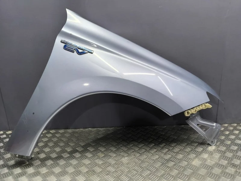 Крыло переднее правое Mitsubishi Outlander 2013 5220G976 GG2W 4B11