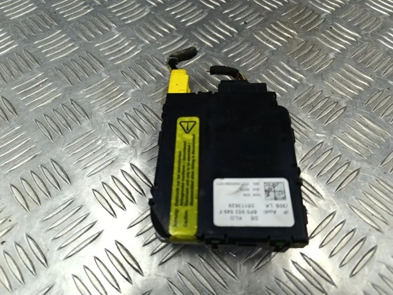 Блок подрулевых переключателей Audi S3 2008 8P0953549F 8P CDL