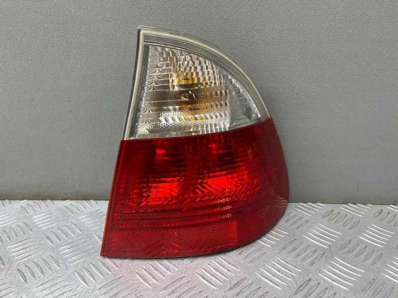 Фонарь BMW 3 E46