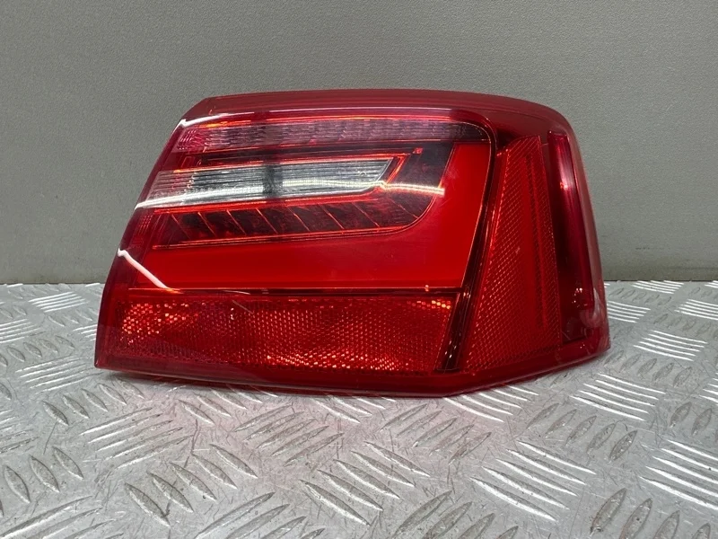 Фонарь Audi A6 C7