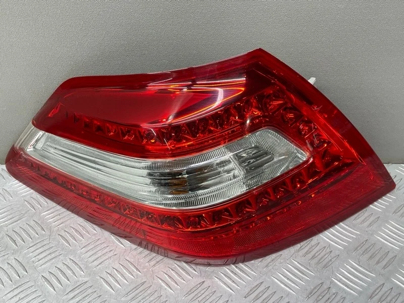 Фонарь Nissan Teana J32