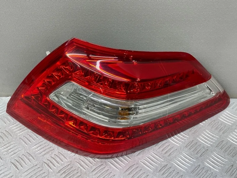 Фонарь Nissan Teana J32