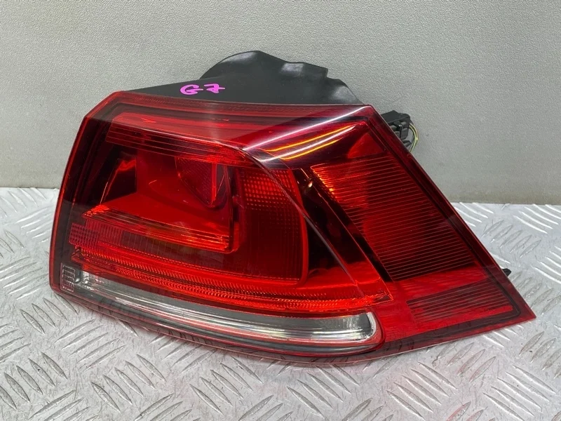 Фонарь Volkswagen Golf 7