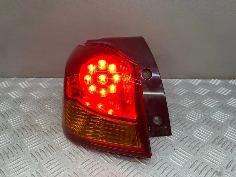 Фонарь Mitsubishi ASX GA