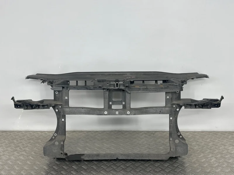 Передняя панель Volkswagen Passat B6