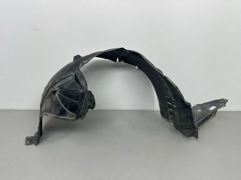 Подкрылок Nissan Teana J32