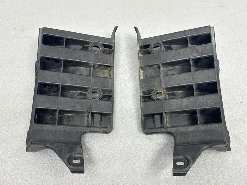 Крепления бампера комплект Audi A6 C6